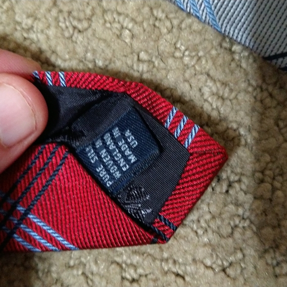 3 Brooks Brothers ties - Picture 2 of 5